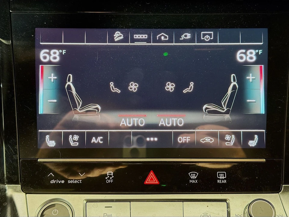 2022 Audi Q4 e-tron - Image 20 of 21
