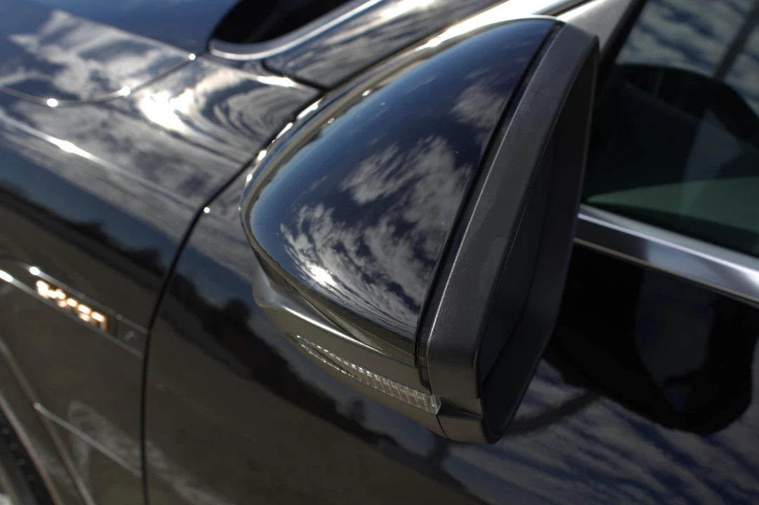 2022 Audi e-tron - Image 25 of 31