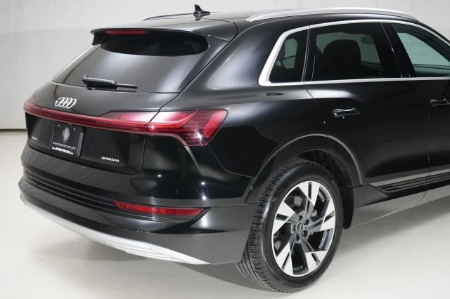 2022 Audi Q4 e-tron - Image 11 of 21