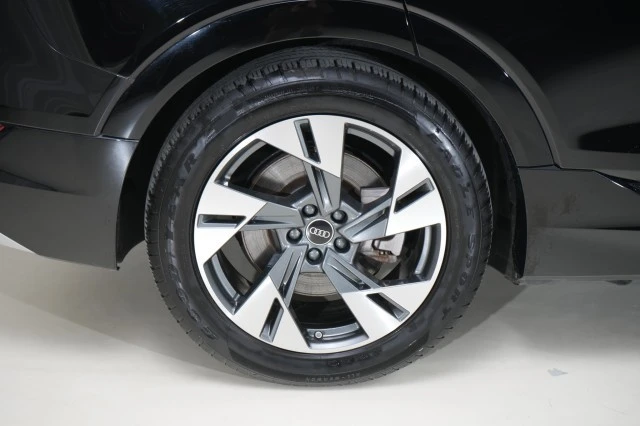 2022 Audi Q4 e-tron - Image 20 of 21