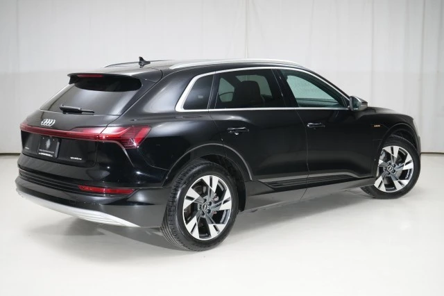2022 Audi Q4 e-tron - Image 13 of 21