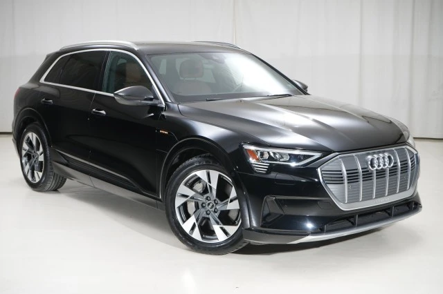2022 Audi Q4 e-tron - Image 9 of 21