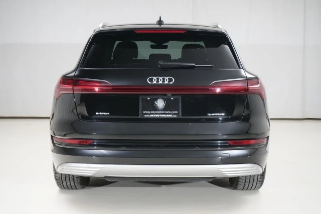 2022 Audi Q4 e-tron - Image 15 of 21