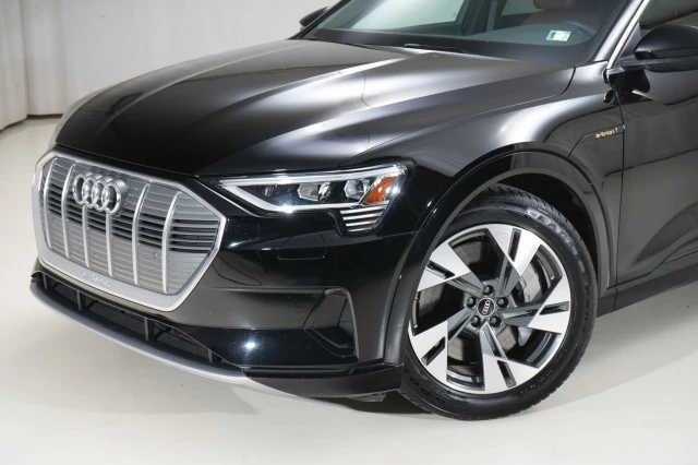 2022 Audi Q4 e-tron - Image 4 of 21