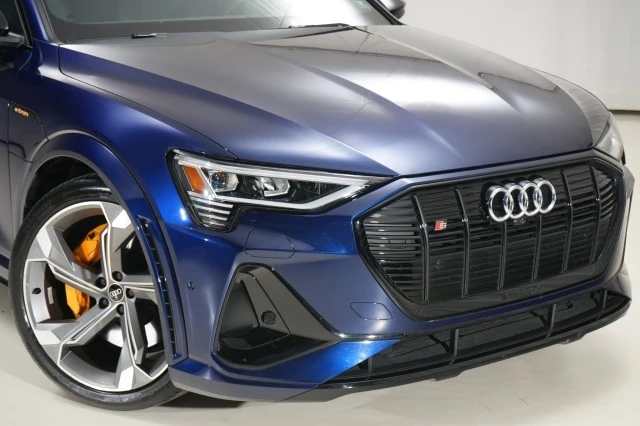 2022 Audi e-tron GT - Image 20 of 21