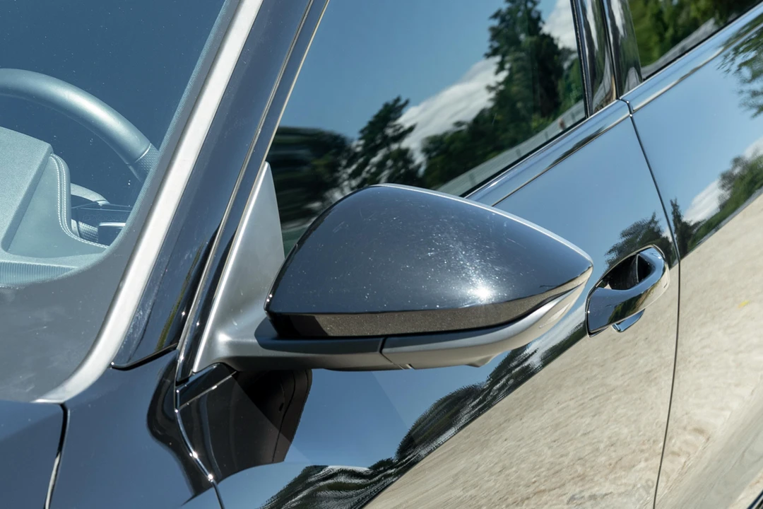 2022 Audi e-tron - Image 19 of 31