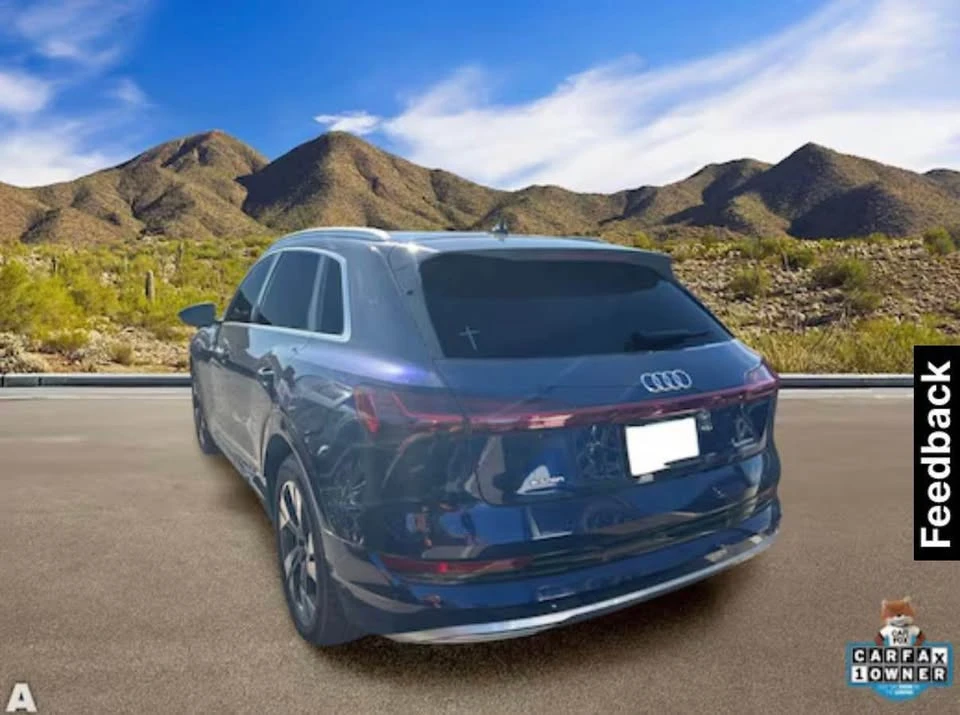 2022 Audi e-tron - Image 2 of 7