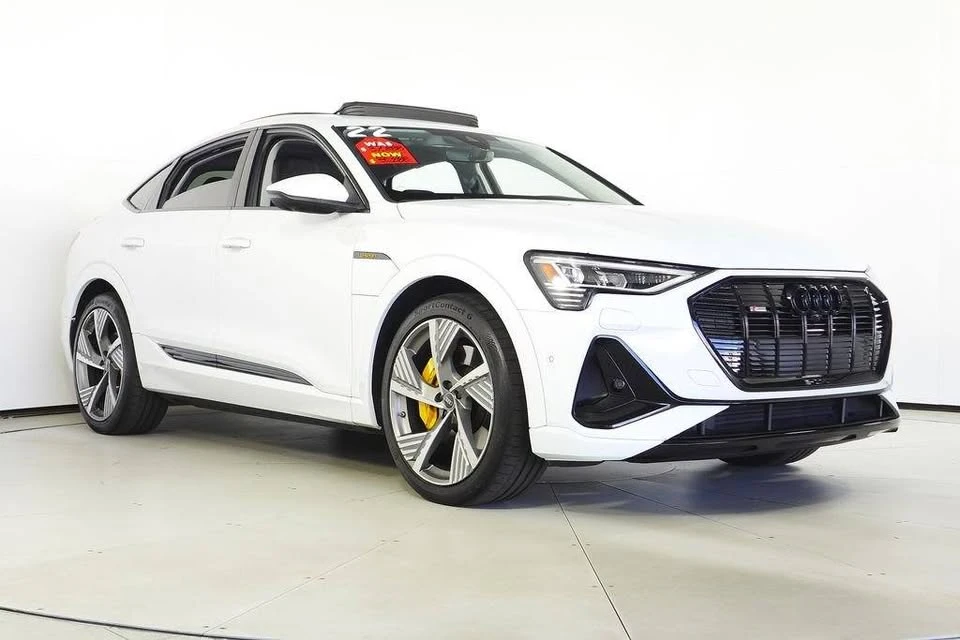 2022 Audi e-tron - Image 2 of 20