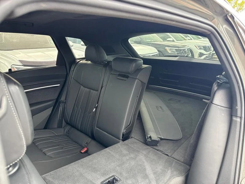 2022 Audi e-tron - Image 5 of 5