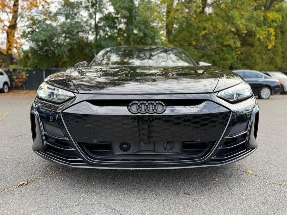 2022 Audi e-tron GT - Image 20 of 20