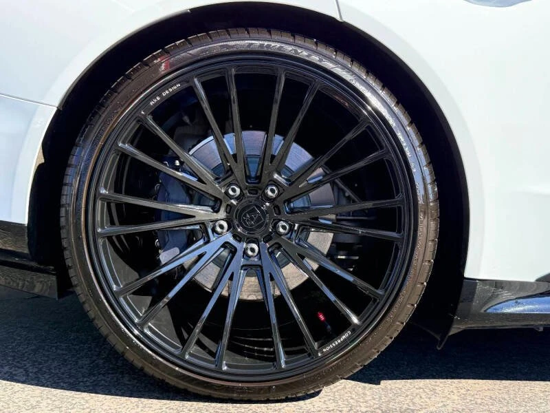 2022 Audi e-tron GT - Image 11 of 20