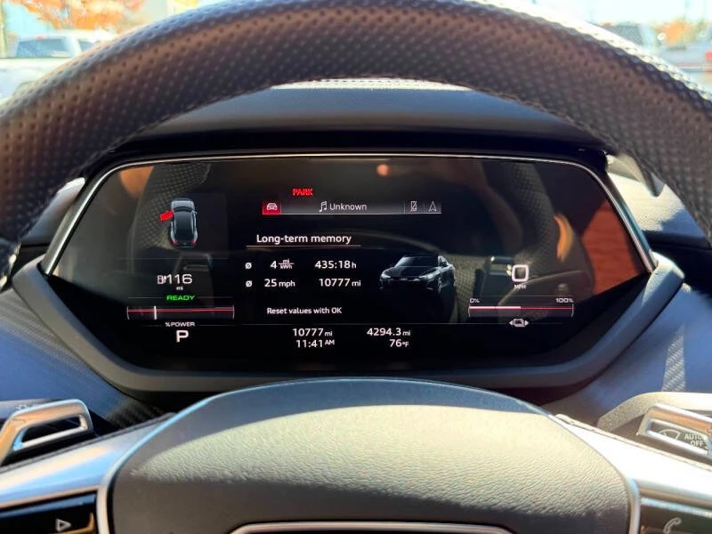 2022 Audi e-tron GT - Image 16 of 20
