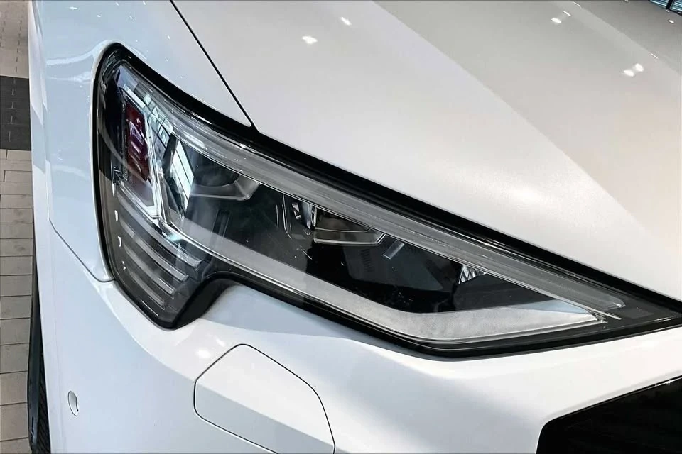 2022 Audi Q4 e-tron - Image 12 of 20