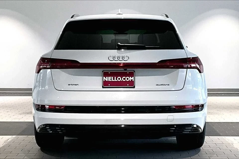 2022 Audi Q4 e-tron - Image 6 of 20