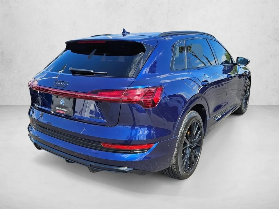 2022 Audi e-tron - Image 5 of 20