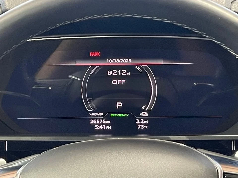 2022 Audi e-tron - Image 13 of 17