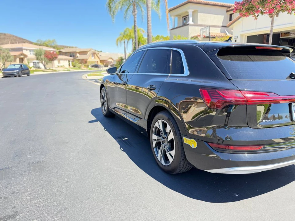 2022 Audi e-tron - Image 3 of 22
