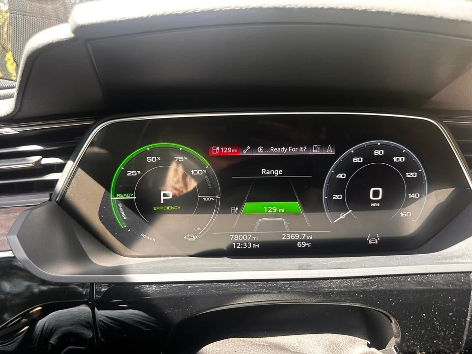 2022 Audi e-tron - Image 7 of 9