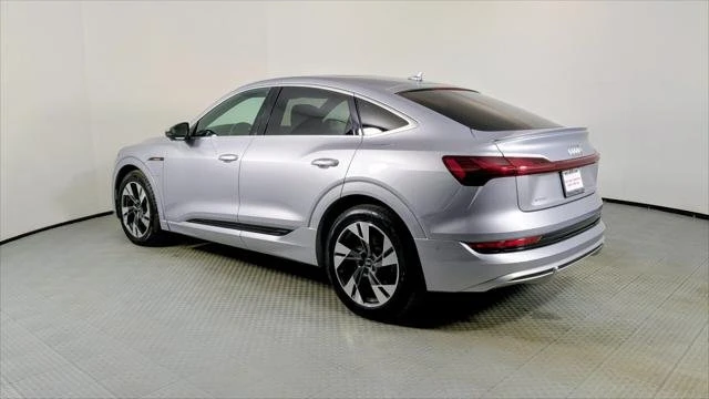 2022 Audi e-tron - Image 3 of 20