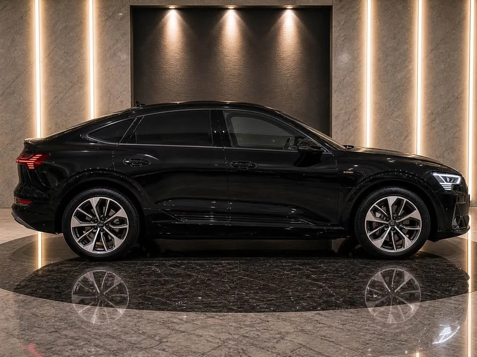 2022 Audi e-tron - Image 7 of 9