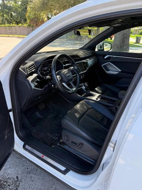 2022 Audi F3 Q3 - Image 10 of 15