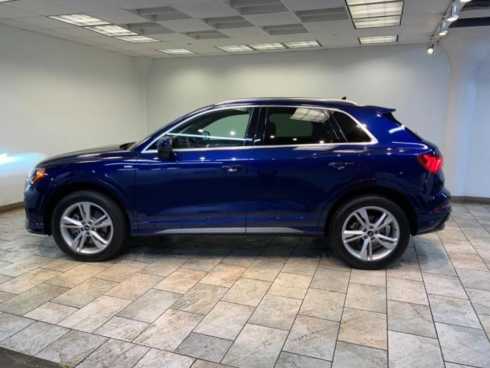 2022 Audi F3 Q3 - Image 2 of 19