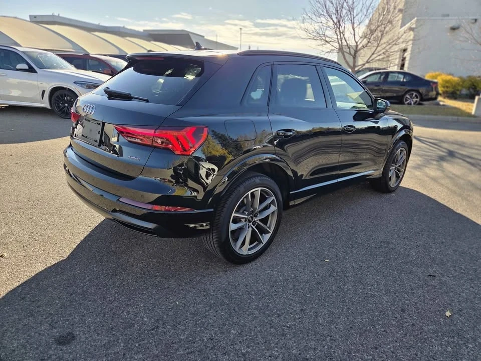 2022 Audi F3 Q3 - Image 5 of 17