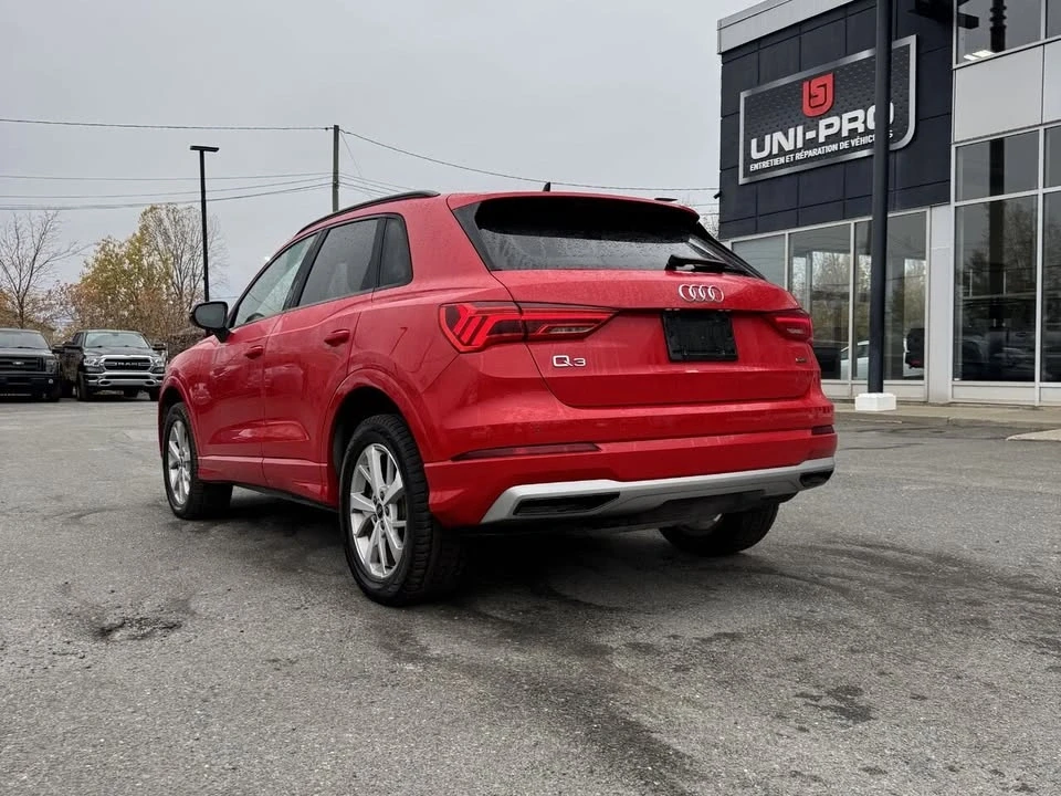 2022 Audi F3 Q3 - Image 3 of 18