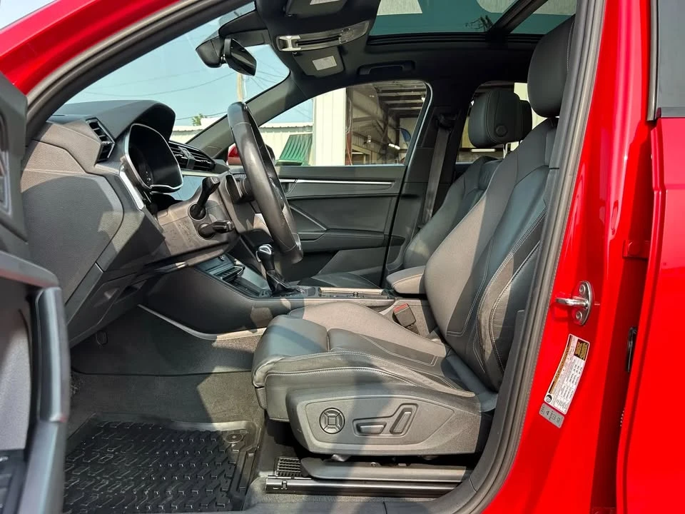 2022 Audi F3 Q3 - Image 2 of 18