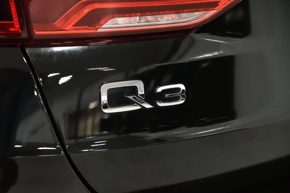 2022 Audi F3 Q3 - Image 8 of 19