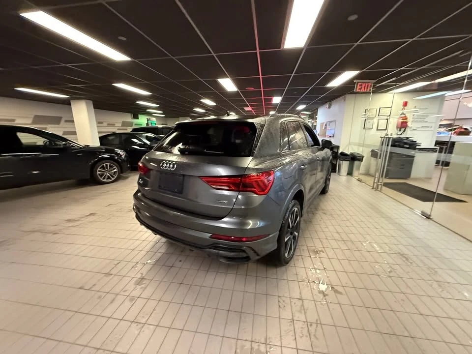 2022 Audi F3 Q3 - Image 10 of 18
