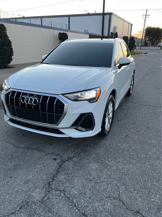2022 Audi F3 Q3 - Image 5 of 6