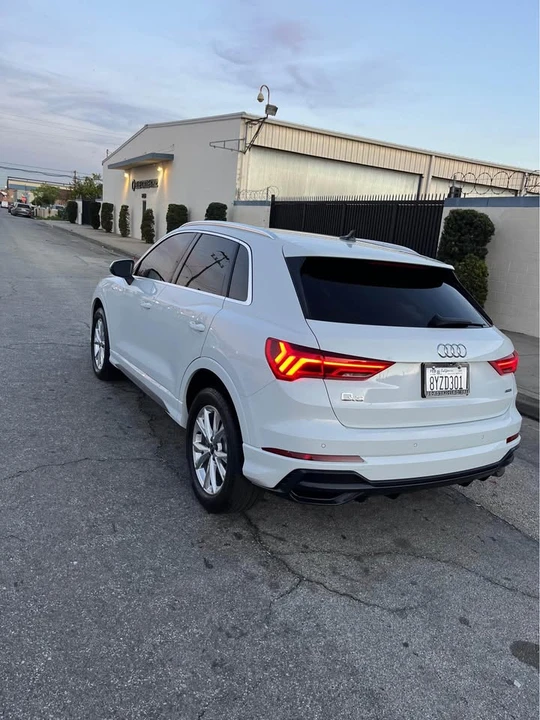 2022 Audi F3 Q3 - Image 3 of 6