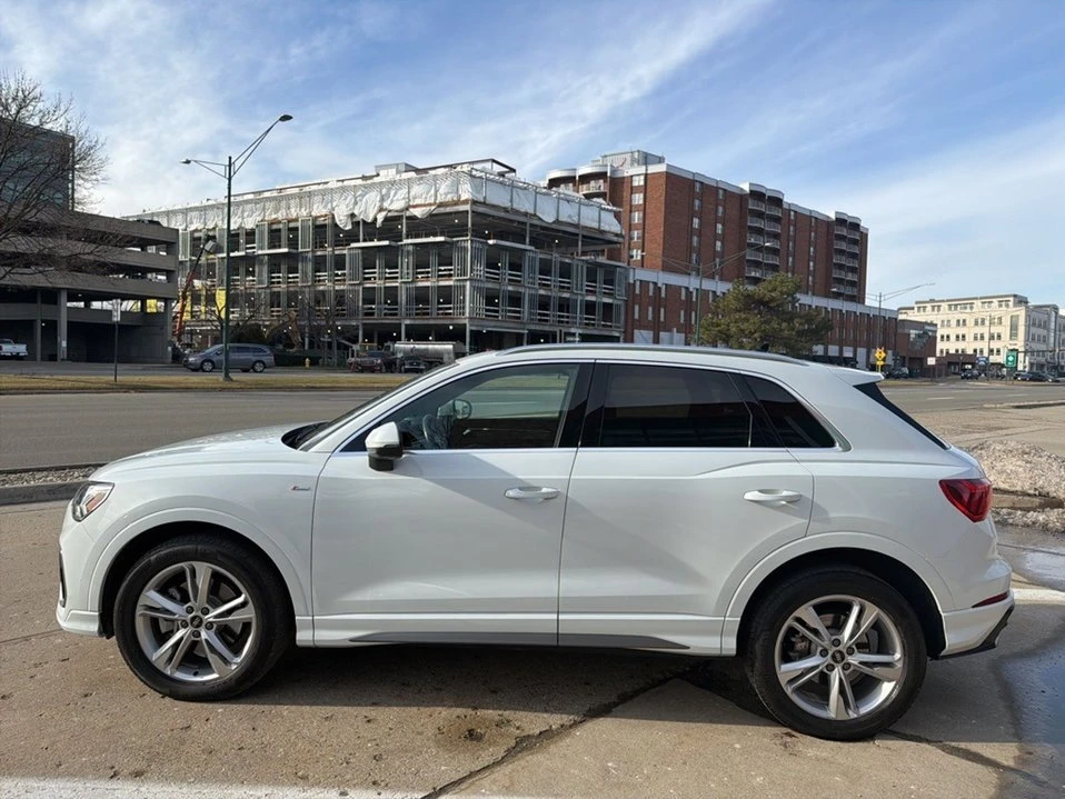 2022 Audi F3 Q3 - Image 8 of 20
