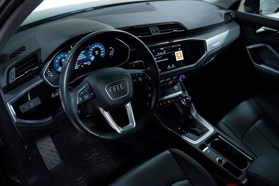 2022 Audi F3 Q3 - Image 8 of 16