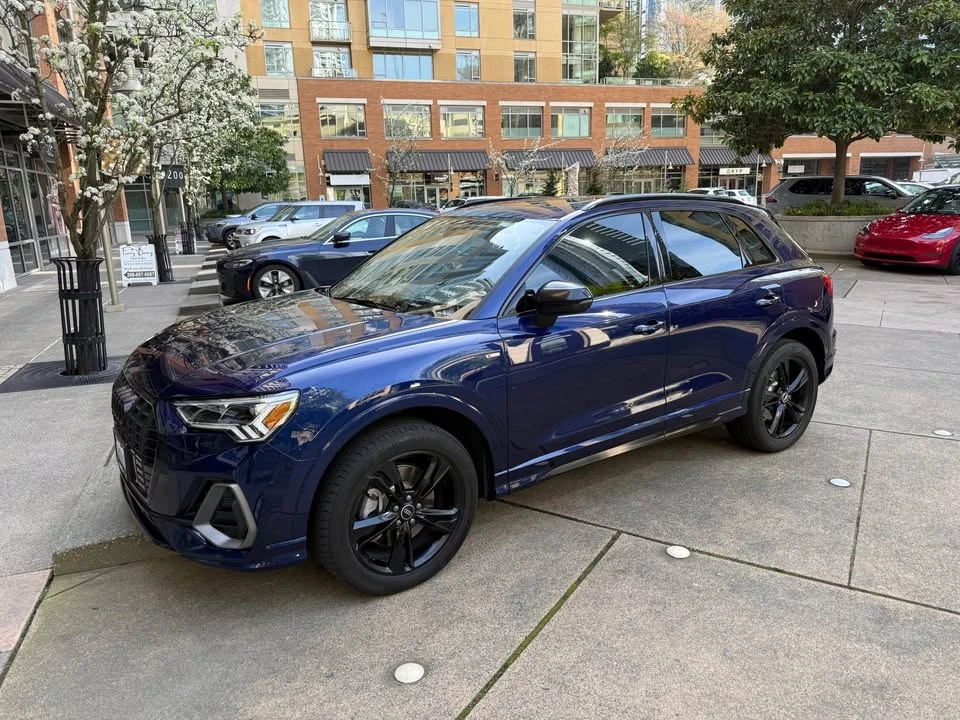 2022 Audi F3 Q3 - Image 2 of 19