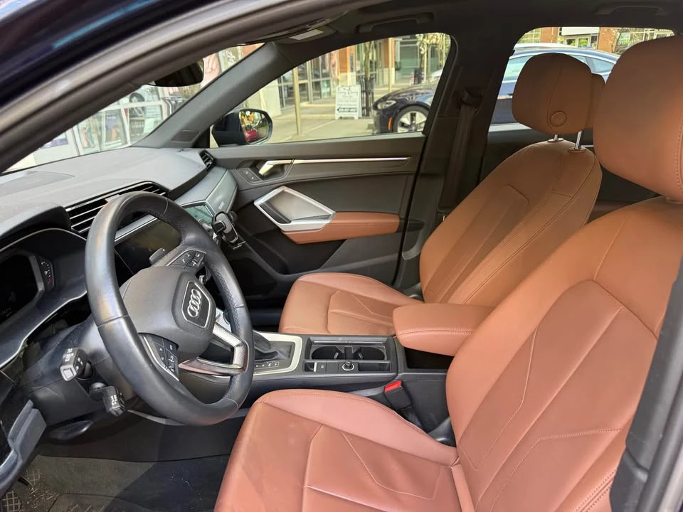 2022 Audi F3 Q3 - Image 10 of 19