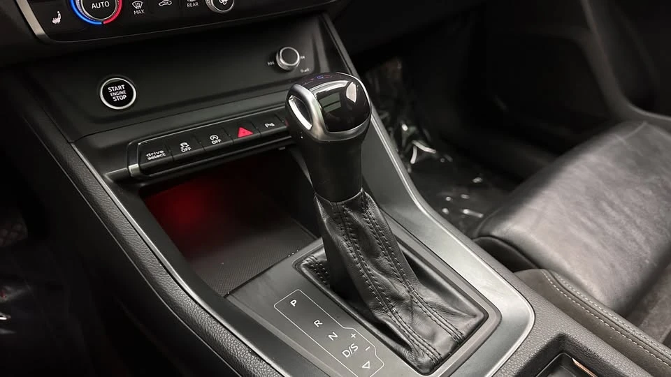 2022 Audi F3 Q3 - Image 14 of 20