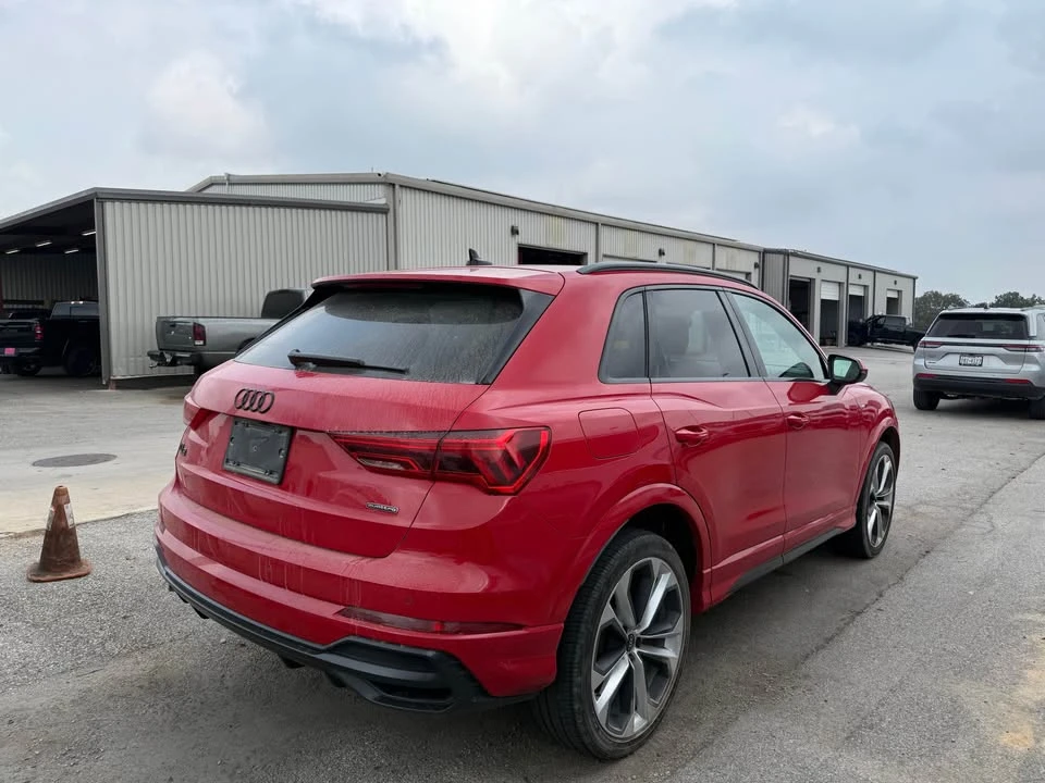 2022 Audi F3 Q3 - Image 3 of 8