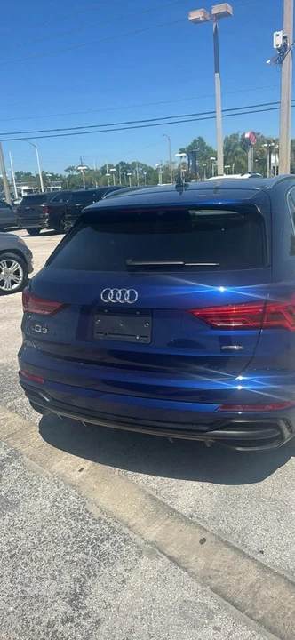 2022 Audi F3 Q3 - Image 3 of 9