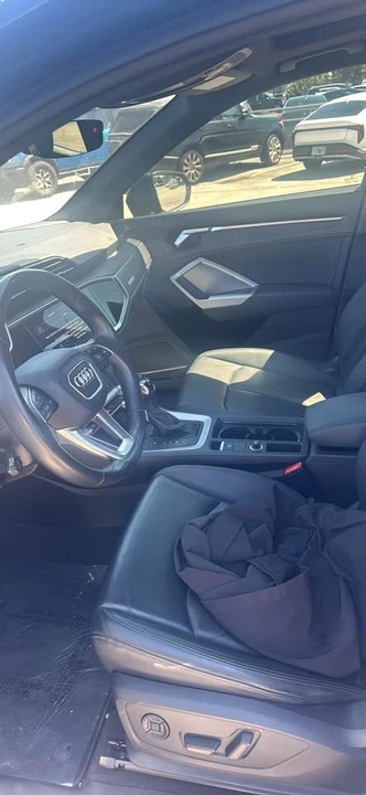 2022 Audi F3 Q3 - Image 6 of 9