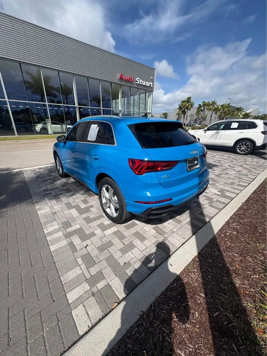 2022 Audi F3 Q3 - Image 2 of 8