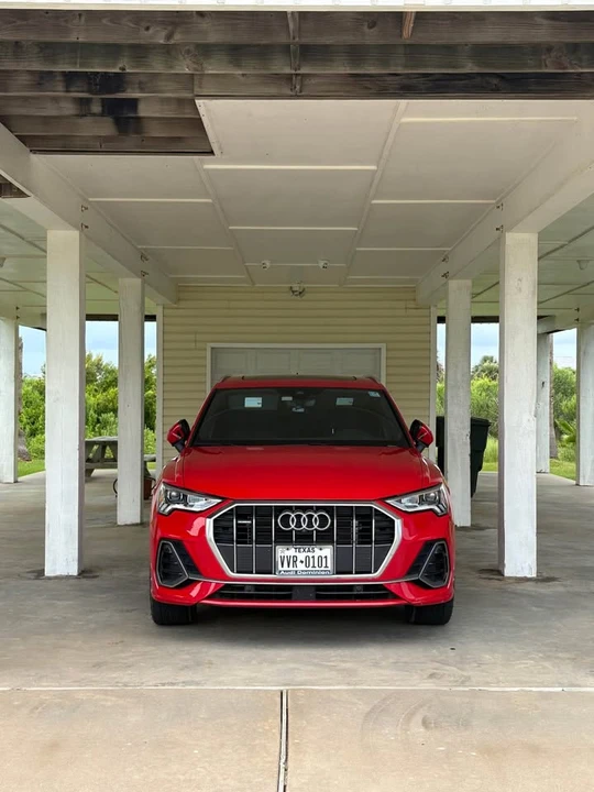 2022 Audi F3 Q3 - Image 3 of 4