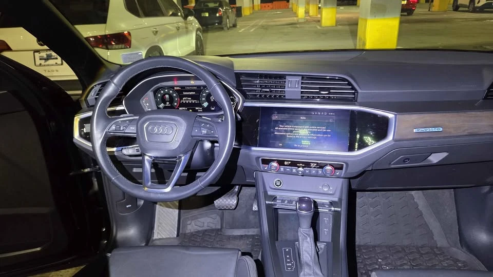2022 Audi F3 Q3 - Image 10 of 11