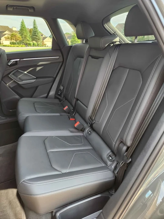 2022 Audi F3 Q3 - Image 11 of 16