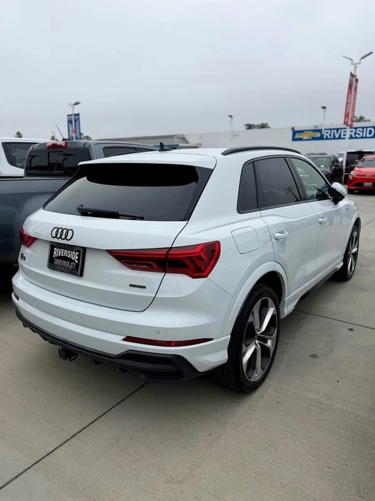 2022 Audi F3 Q3 - Image 4 of 7