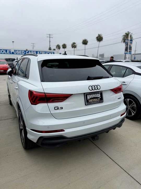 2022 Audi F3 Q3 - Image 5 of 7