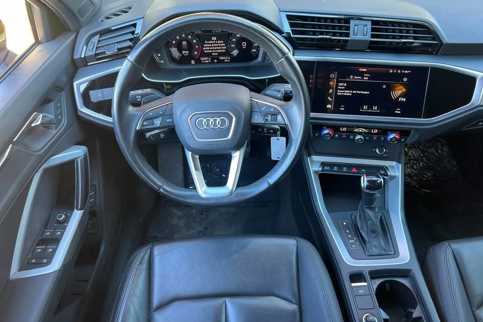 2022 Audi F3 Q3 - Image 8 of 17