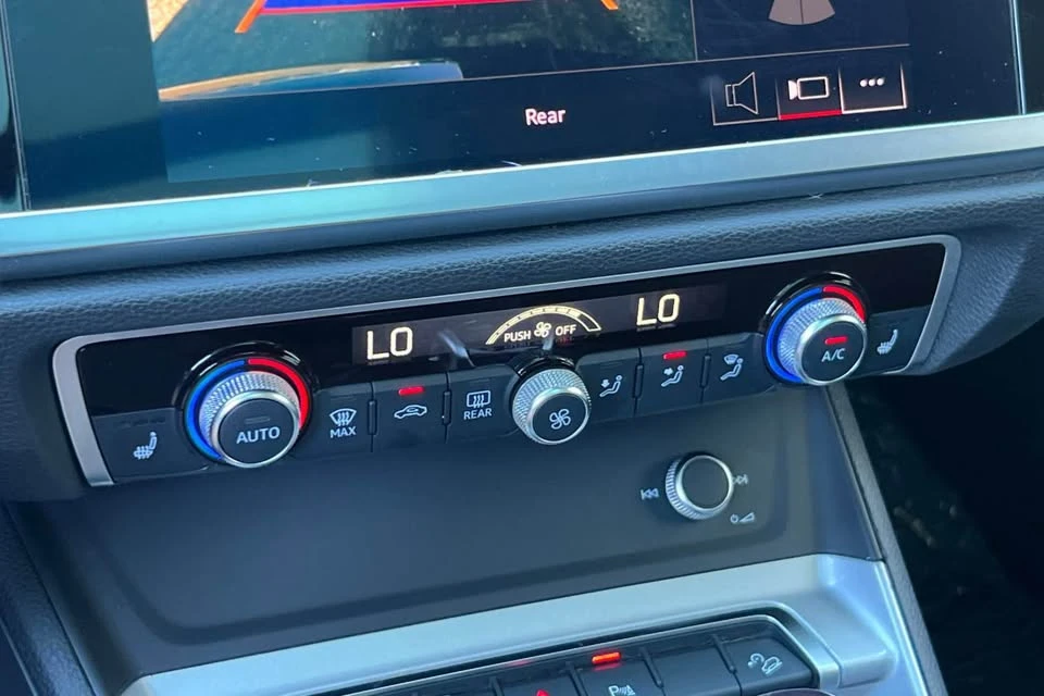 2022 Audi F3 Q3 - Image 13 of 17