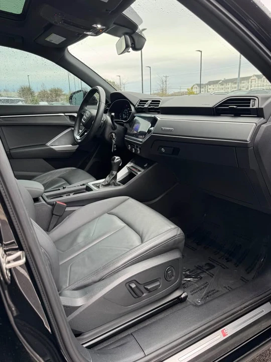 2022 Audi F3 Q3 - Image 10 of 18